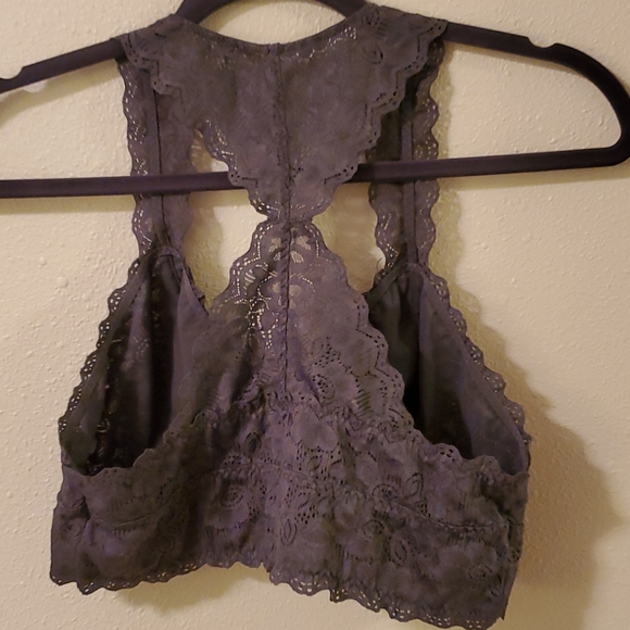 Bralette - Picture 2 of 3